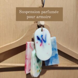 Suspension parfumé
