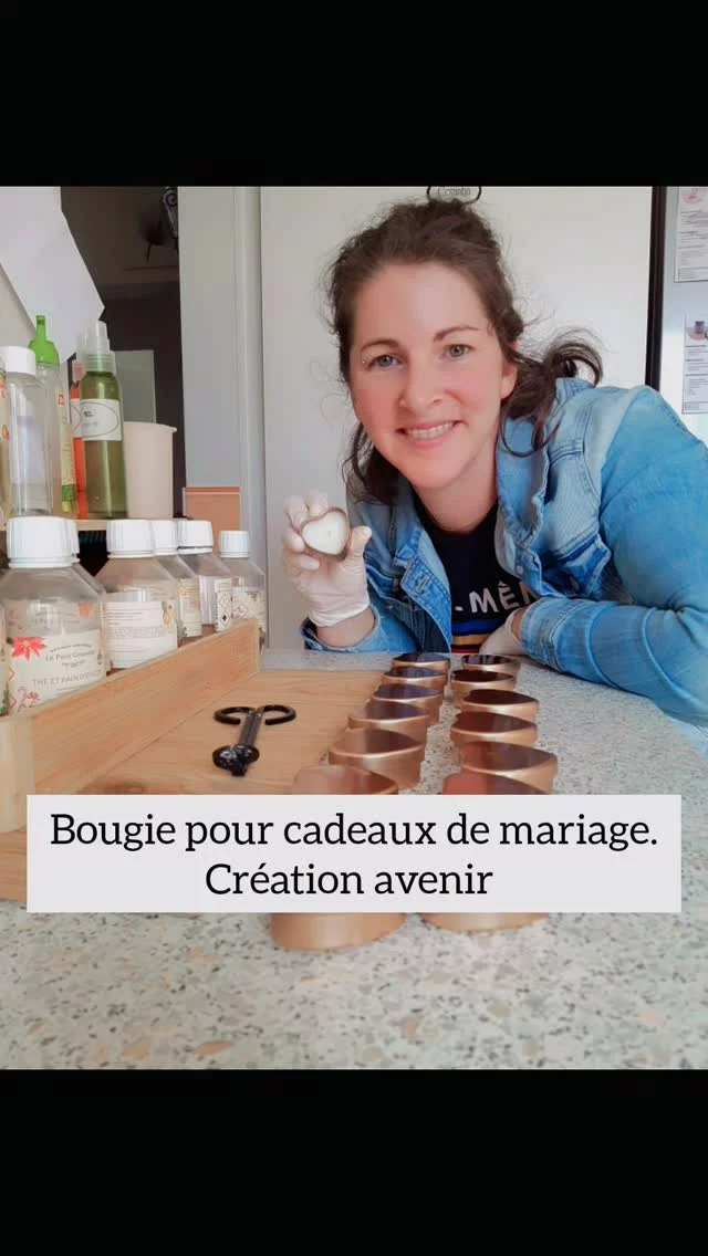 Bougie personnalisable pour tous vos événements.
Contactez moi pour un devis. 
ateliercreationavenir@gmail.com 

#bougiepersonalisable #bougie #mariage #batême #cadeaudemariage #cadeauinvité #bougiecadeau #minibougie #invitémariage #weddingfavours #wedding #candled